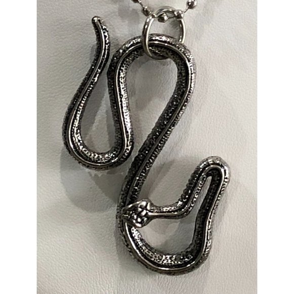 5/$20 Large Magic Cobra Snake Necklace Charm Game of Thrones - Picture 5 of 5